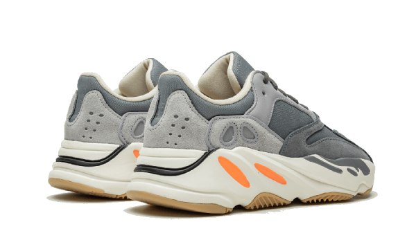 Yeezy Boost 700 Shoes "Magnet" – FV9922